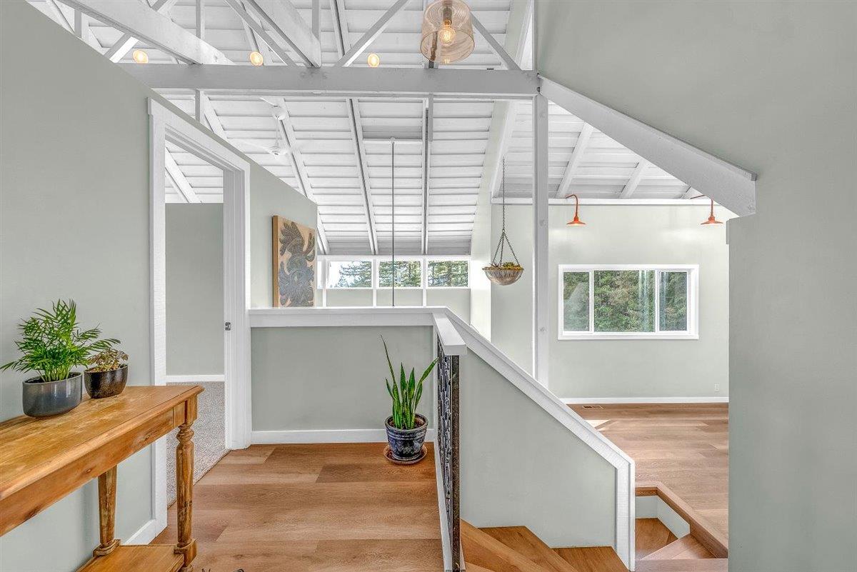 Detail Gallery Image 8 of 56 For 5575 Empire Grade, Santa Cruz,  CA 95060 - 2 Beds | 3 Baths