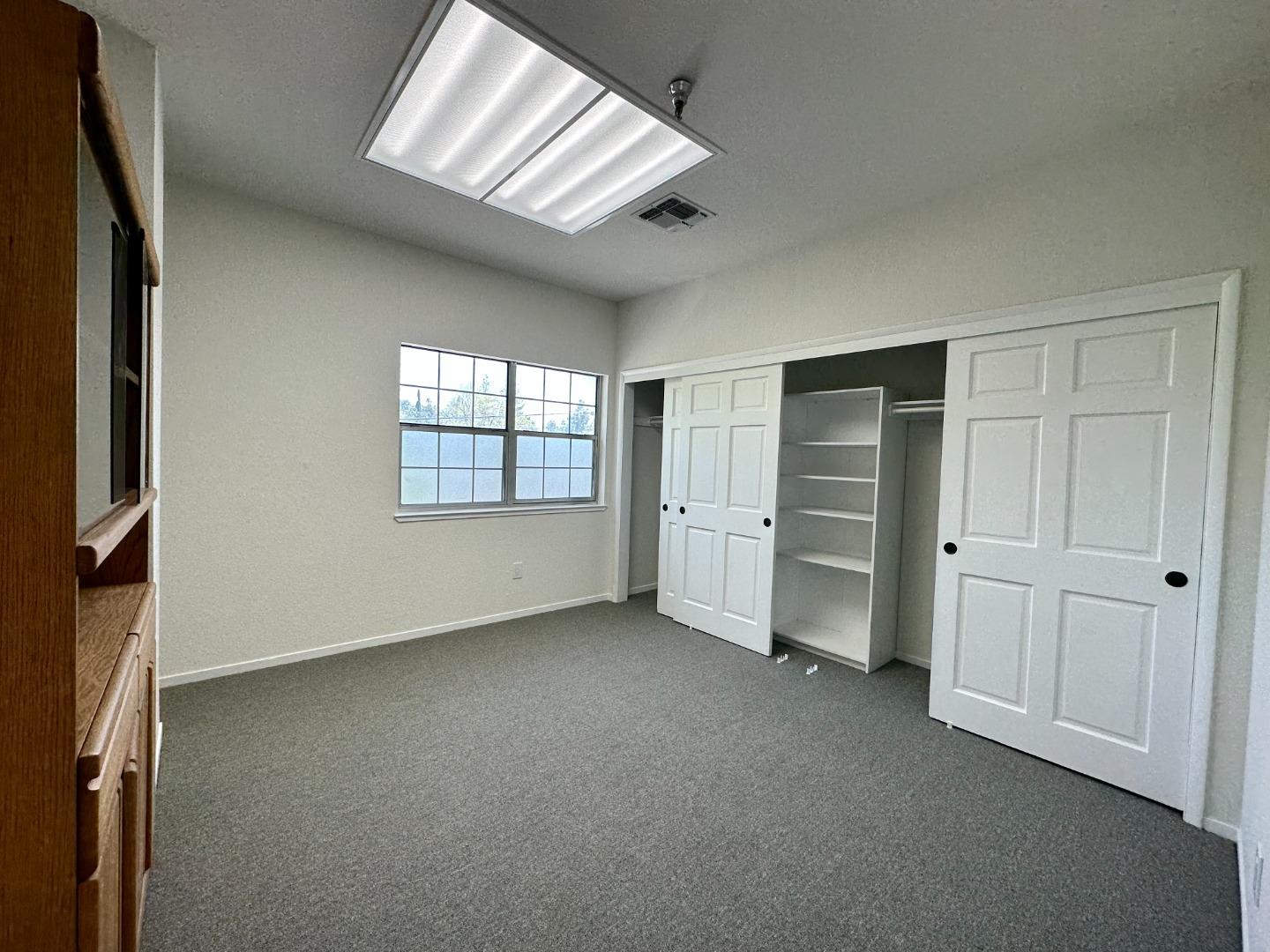 Detail Gallery Image 12 of 19 For 2245 Grant Rd, Los Altos,  CA 94024 - – Beds | – Baths