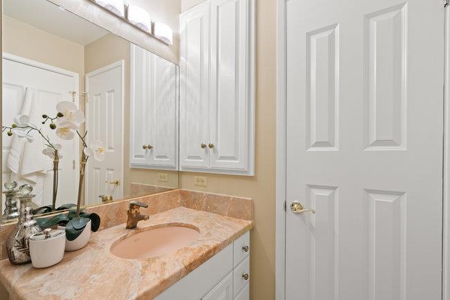 Detail Gallery Image 29 of 48 For 88 Claremont Ave #8,  Redwood City,  CA 94062 - 2 Beds | 2 Baths