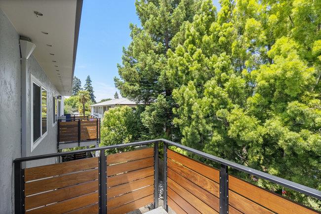 Detail Gallery Image 33 of 48 For 88 Claremont Ave #8,  Redwood City,  CA 94062 - 2 Beds | 2 Baths