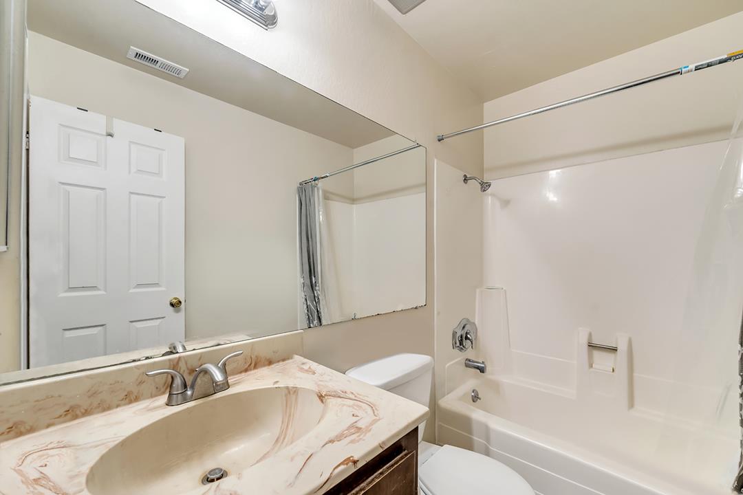 Detail Gallery Image 4 of 13 For 2517 Jenifer Ct, Antioch,  CA 94509 - – Beds | – Baths