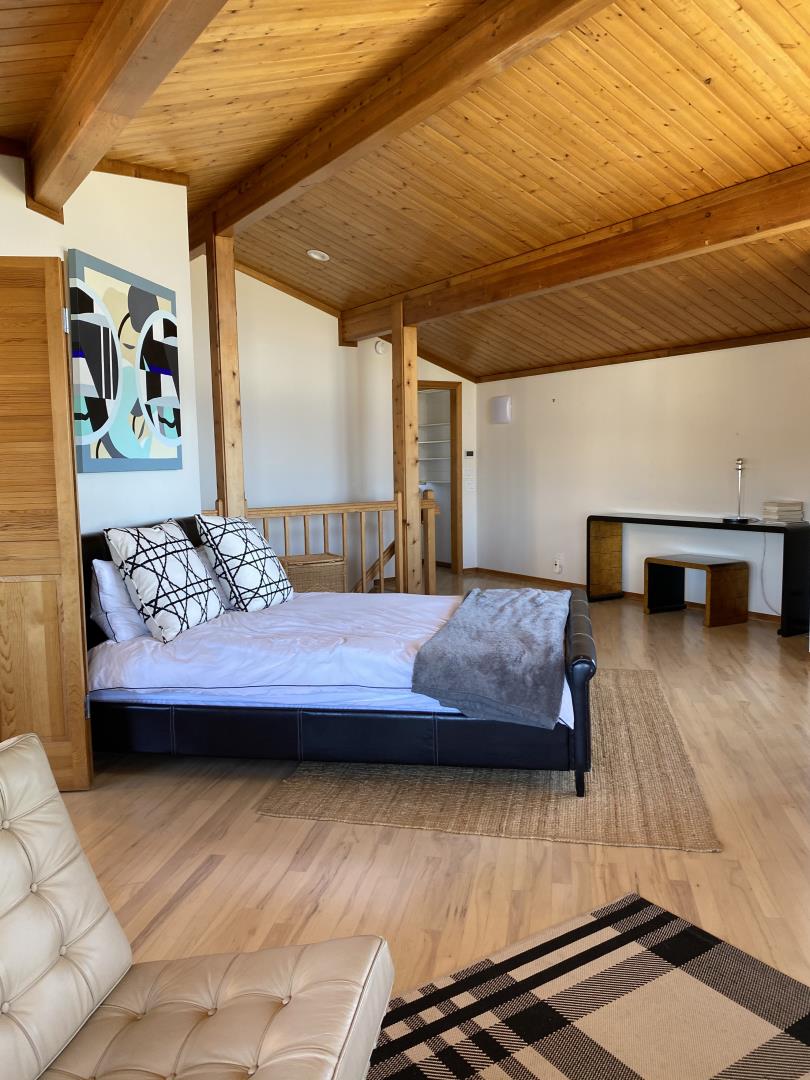 Detail Gallery Image 10 of 30 For 509 Ocean Ave, Half Moon Bay,  CA 94019 - 4 Beds | 3/1 Baths