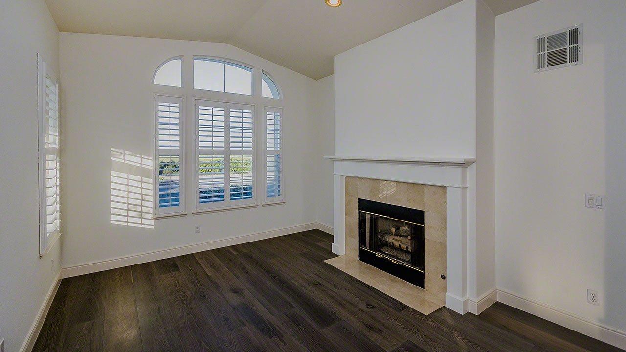 Detail Gallery Image 8 of 41 For 2001 Seabrook Ct, Redwood City,  CA 94065 - 4 Beds | 3/1 Baths