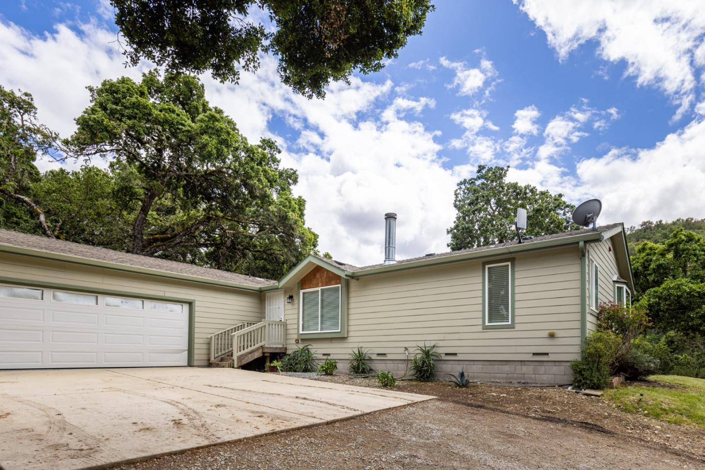 Detail Gallery Image 1 of 1 For 21444 Parrott Ranch Rd, Carmel Valley,  CA 93924 - 3 Beds | 2 Baths