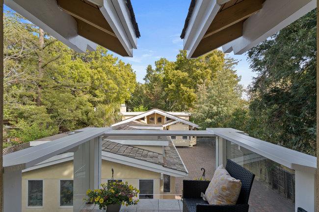 Detail Gallery Image 49 of 109 For 148 Kingsley Ave, Palo Alto,  CA 94301 - 7 Beds | 6/2 Baths