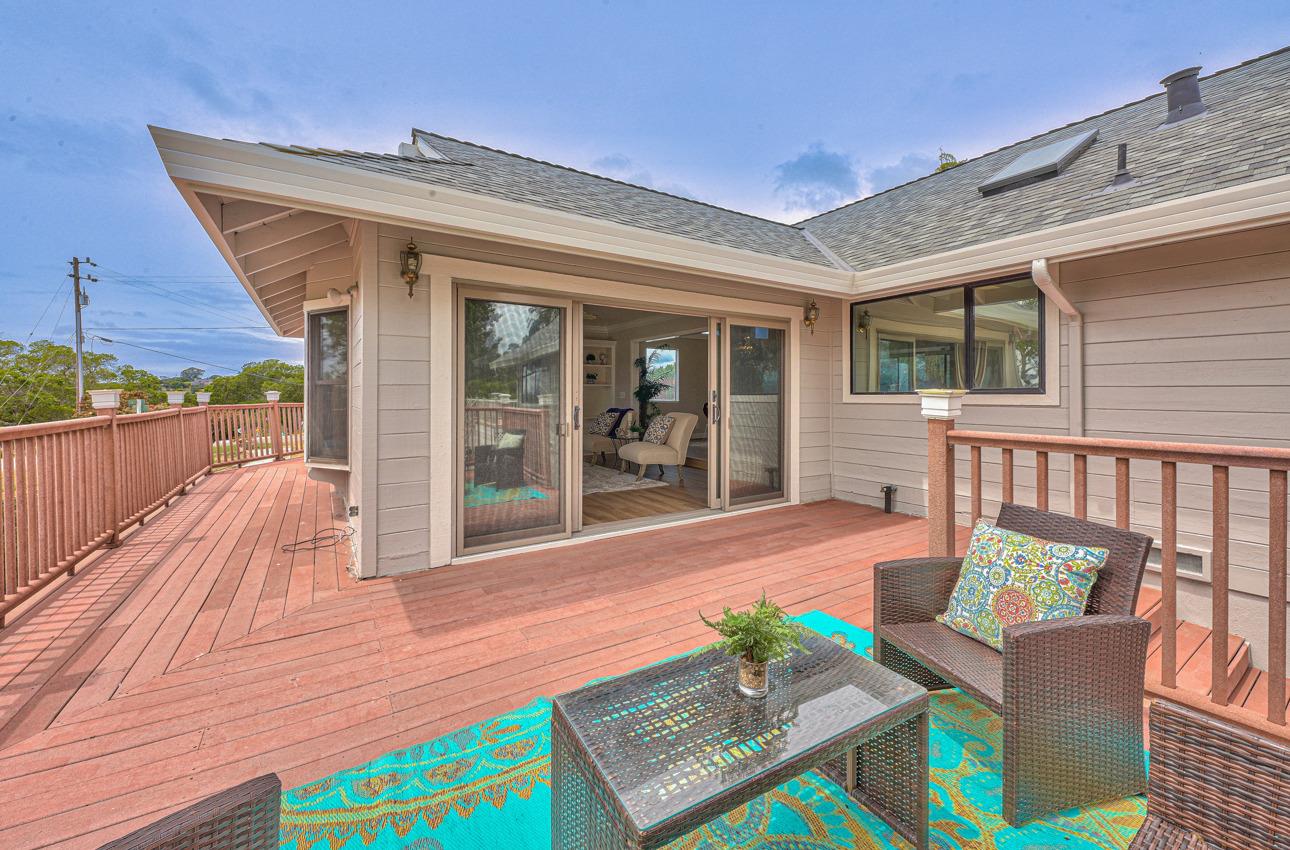 Detail Gallery Image 27 of 55 For 19204 Joel Ct, Salinas,  CA 93907 - 3 Beds | 3 Baths