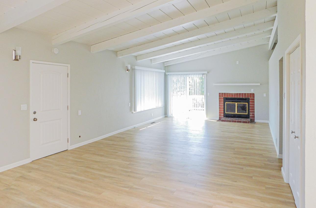 Detail Gallery Image 5 of 23 For 100 Fanmar Way, Capitola,  CA 95010 - – Beds | – Baths