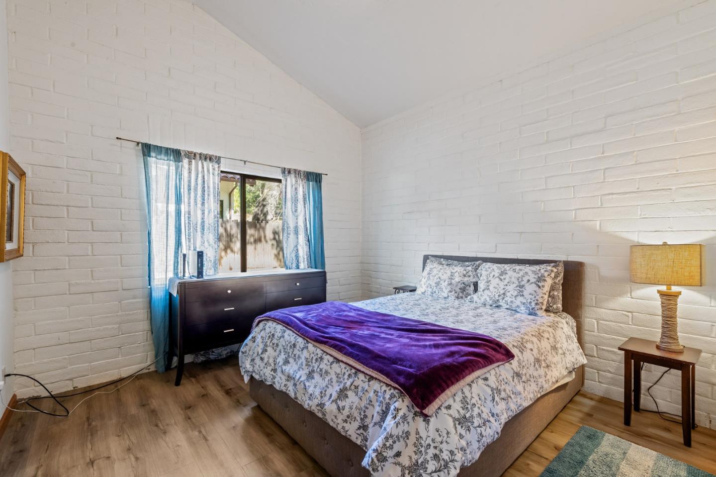 Detail Gallery Image 45 of 56 For 2 Sleepy Hollow Dr, Carmel Valley,  CA 93924 - 5 Beds | 4/2 Baths