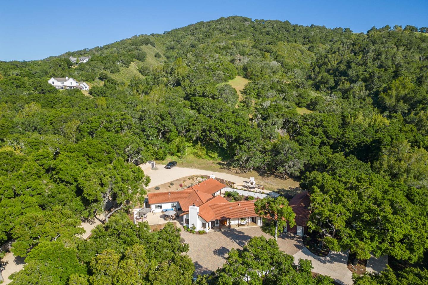 Detail Gallery Image 52 of 56 For 2 Sleepy Hollow Dr, Carmel Valley,  CA 93924 - 5 Beds | 4/2 Baths