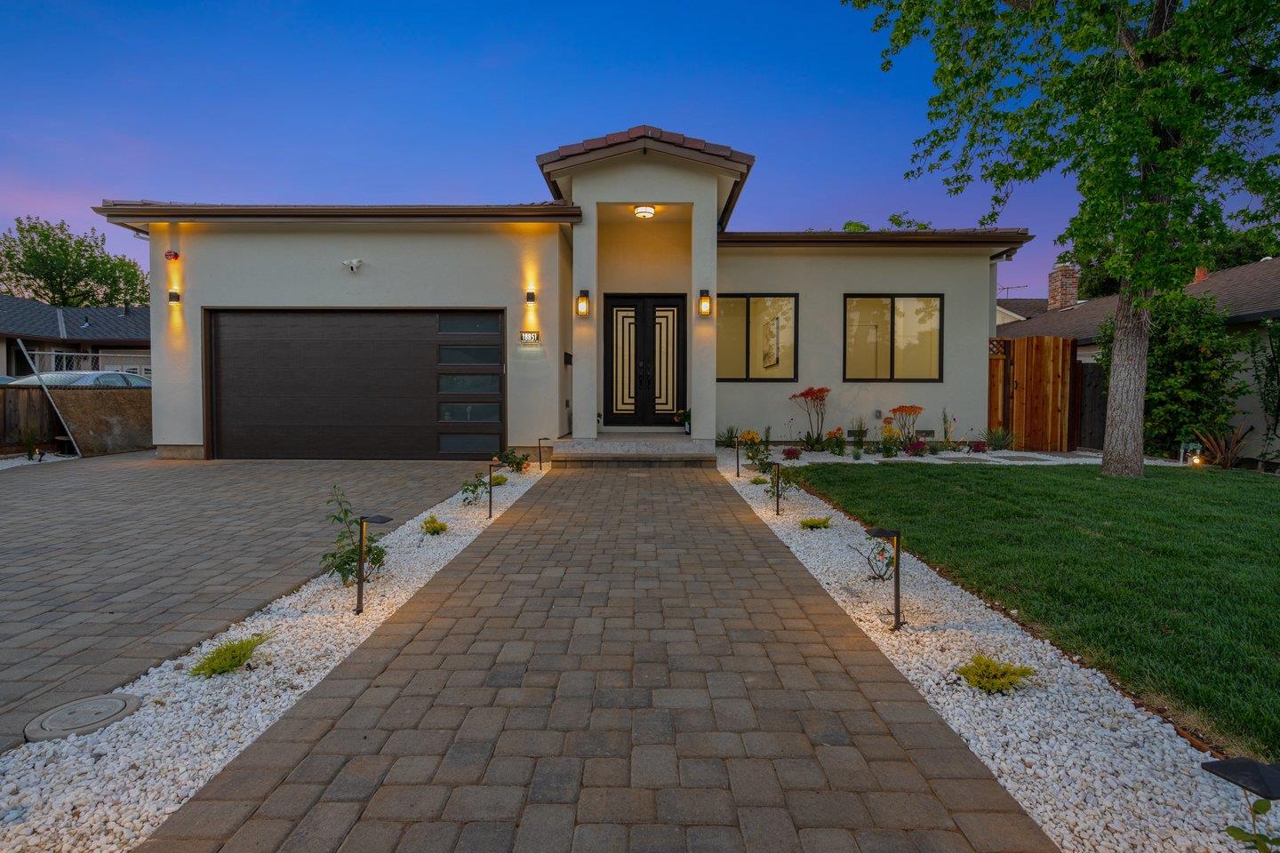Detail Gallery Image 1 of 1 For 18851 Casa Blanca Ln, Saratoga,  CA 95070 - 5 Beds | 4/1 Baths