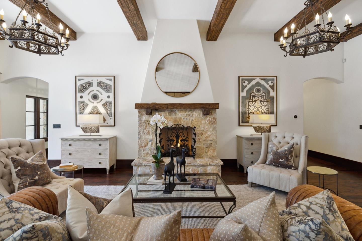 Detail Gallery Image 8 of 66 For 1177 Johnson St, Menlo Park,  CA 94025 - 5 Beds | 5/2 Baths
