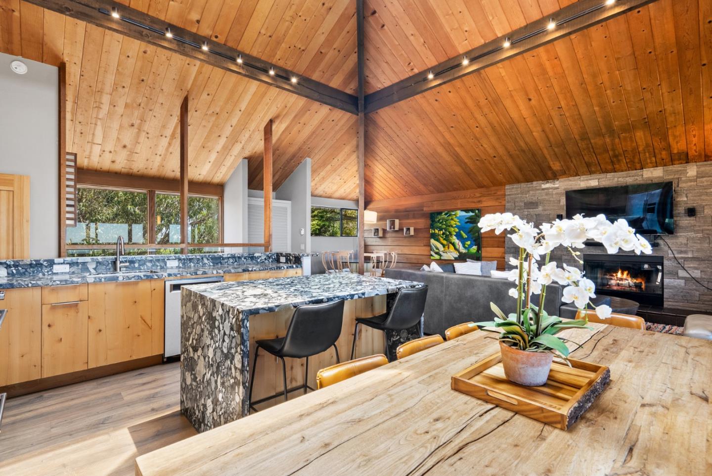 Detail Gallery Image 23 of 78 For 38 Puffin Ln, Watsonville,  CA 95076 - 4 Beds | 3 Baths