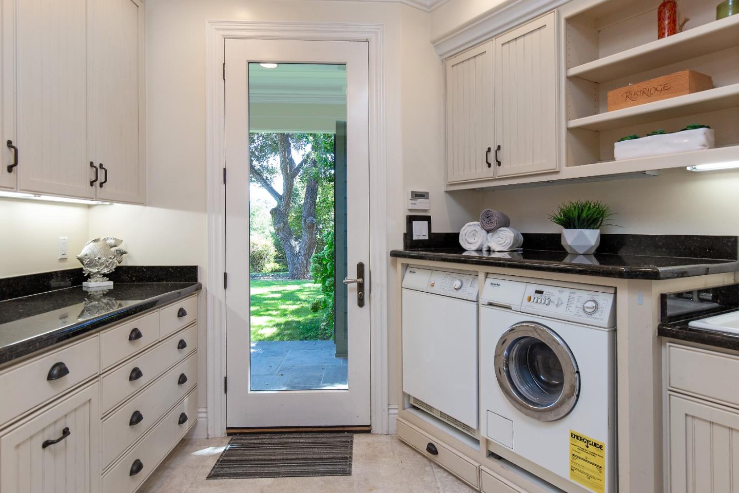 Detail Gallery Image 14 of 43 For 240 Laning Dr, Woodside,  CA 94062 - 4 Beds | 3/1 Baths