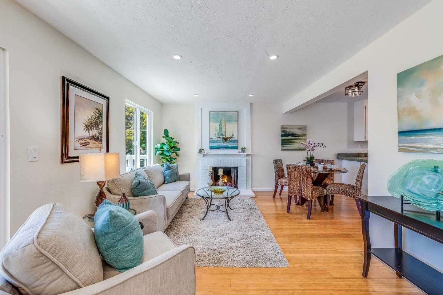 Detail Gallery Image 2 of 25 For 480 Alta Loma Ln, Santa Cruz,  CA 95062 - 3 Beds | 2 Baths