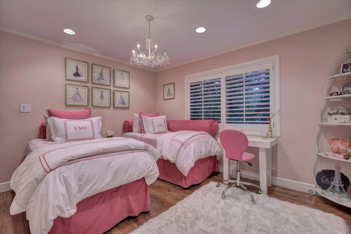 Detail Gallery Image 44 of 83 For 1077 Portola Rd, Portola Valley,  CA 94028 - 5 Beds | 3/1 Baths