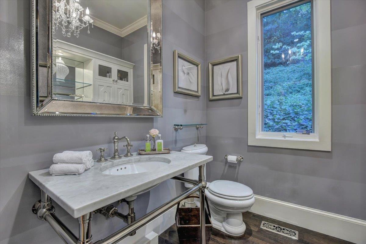 Detail Gallery Image 51 of 83 For 1077 Portola Rd, Portola Valley,  CA 94028 - 5 Beds | 3/1 Baths