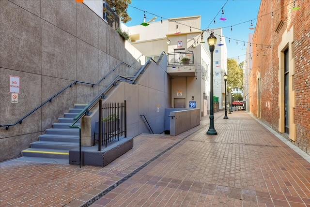 Detail Gallery Image 7 of 31 For 20 S 2nd St #238,  San Jose,  CA 95113 - 1 Beds | 1 Baths