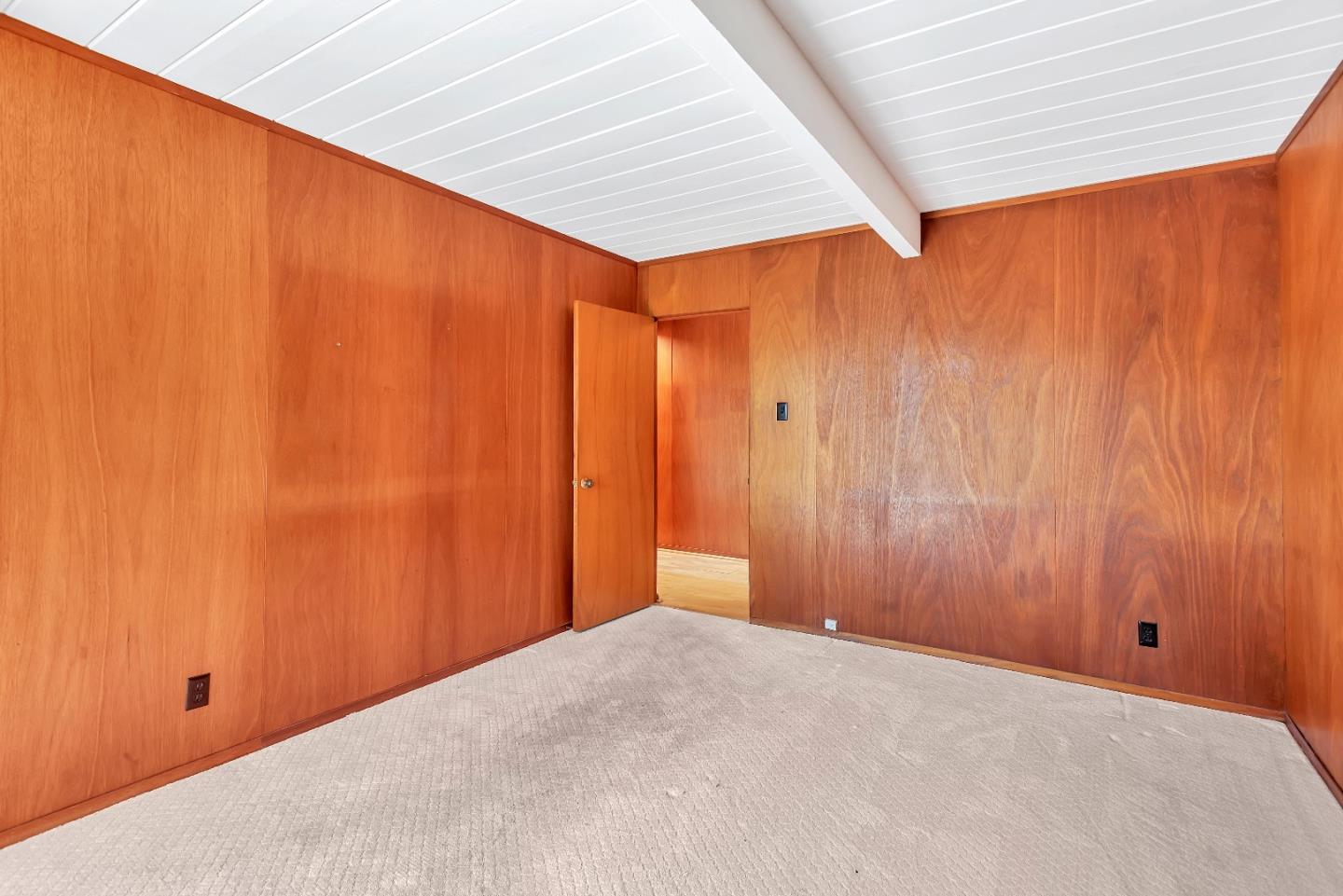 Detail Gallery Image 29 of 55 For 1968 Ticonderoga Dr, San Mateo,  CA 94402 - 4 Beds | 2 Baths
