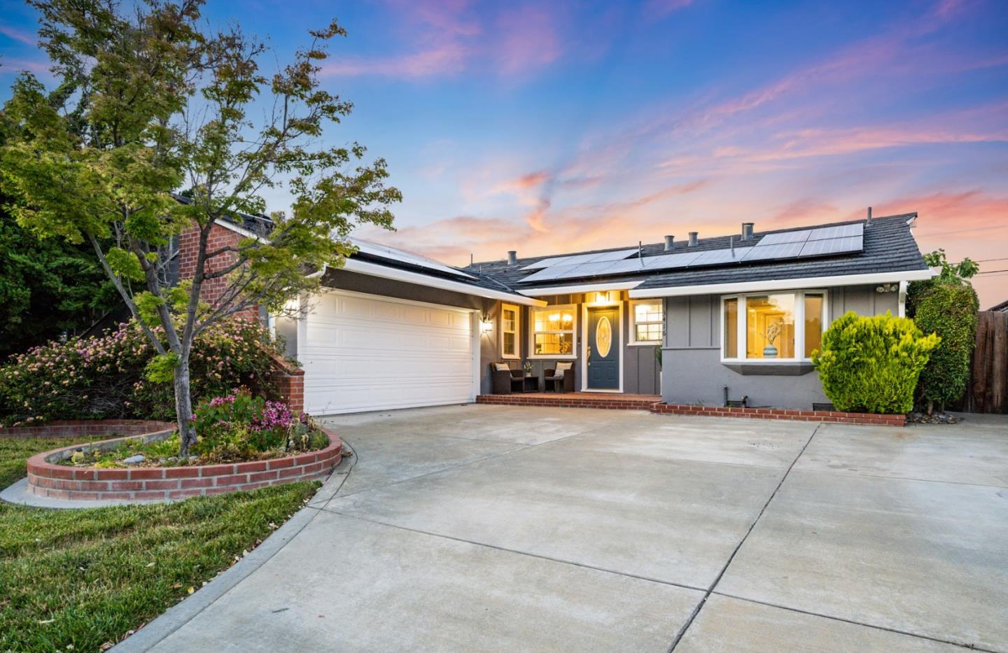 Front Image Thumbnail for ML81929400