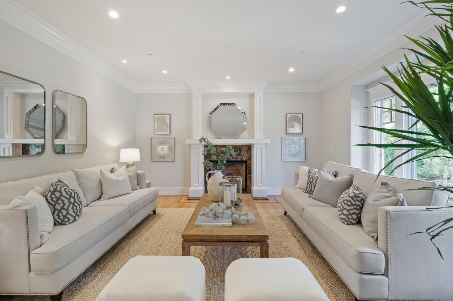 Detail Gallery Image 10 of 86 For 1425 Benito Ave, Burlingame,  CA 94010 - 5 Beds | 4/1 Baths