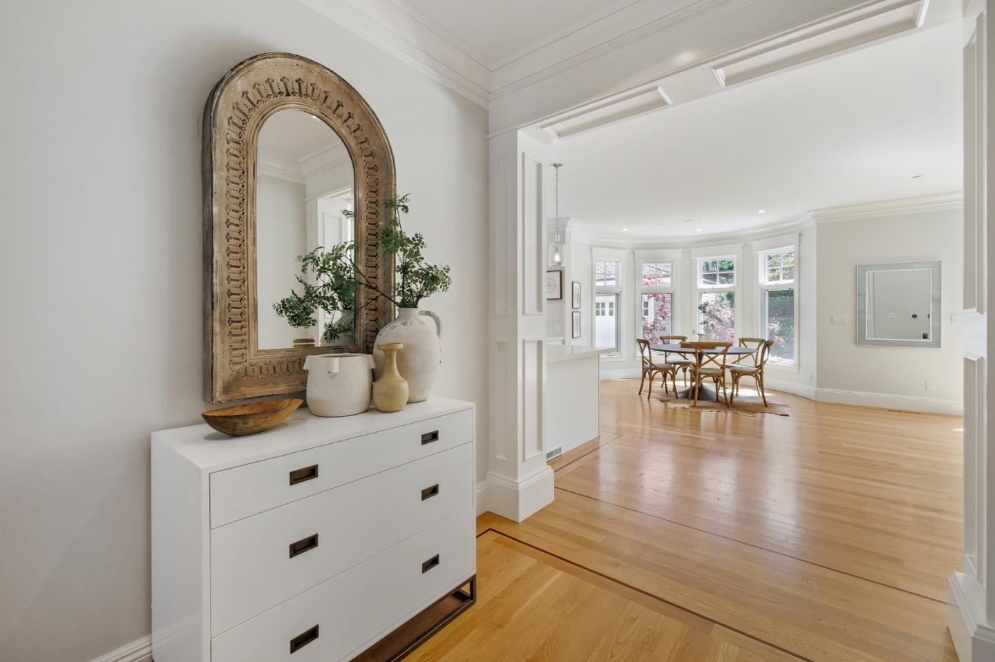 Detail Gallery Image 18 of 86 For 1425 Benito Ave, Burlingame,  CA 94010 - 5 Beds | 4/1 Baths