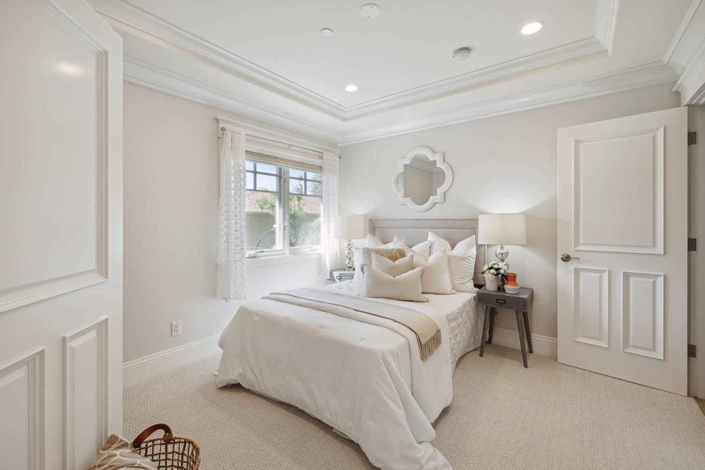 Detail Gallery Image 68 of 86 For 1425 Benito Ave, Burlingame,  CA 94010 - 5 Beds | 4/1 Baths