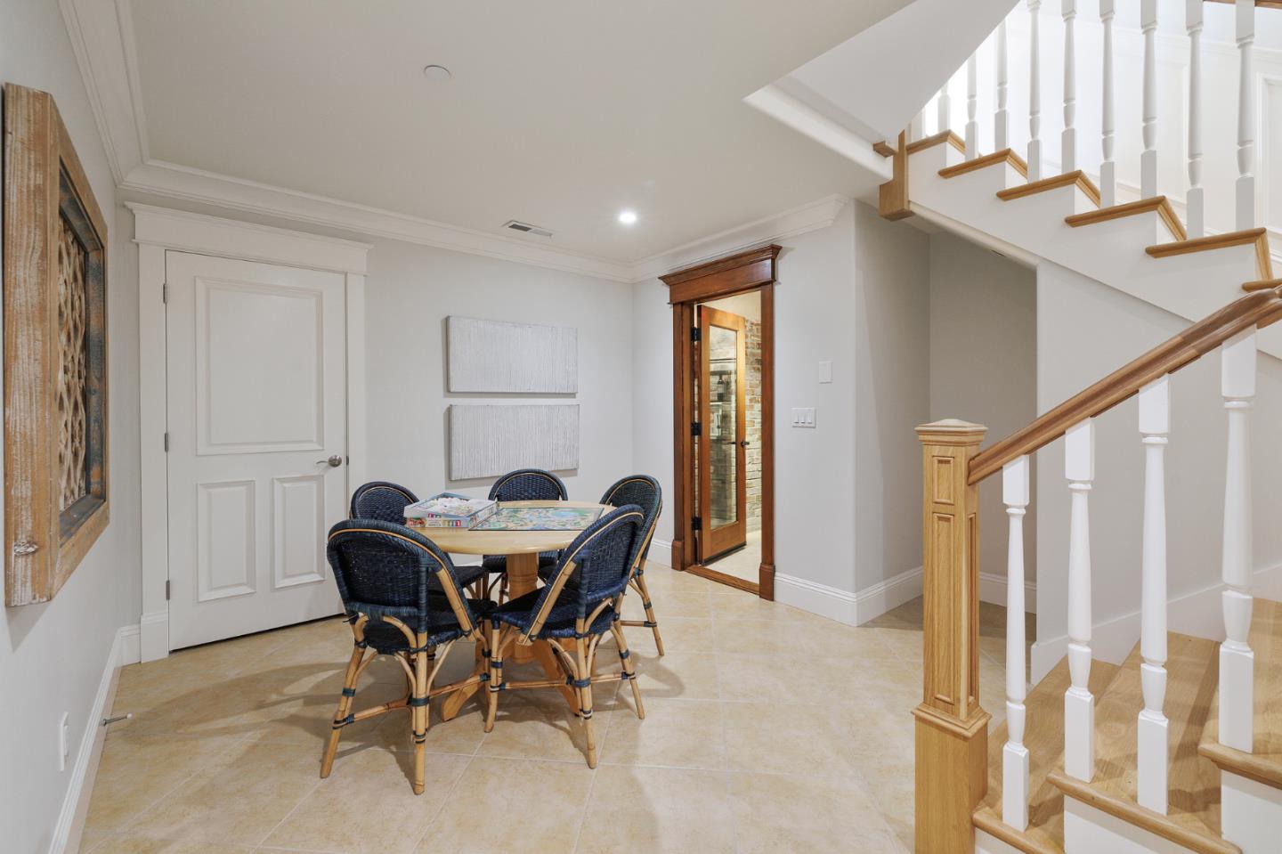 Detail Gallery Image 71 of 86 For 1425 Benito Ave, Burlingame,  CA 94010 - 5 Beds | 4/1 Baths