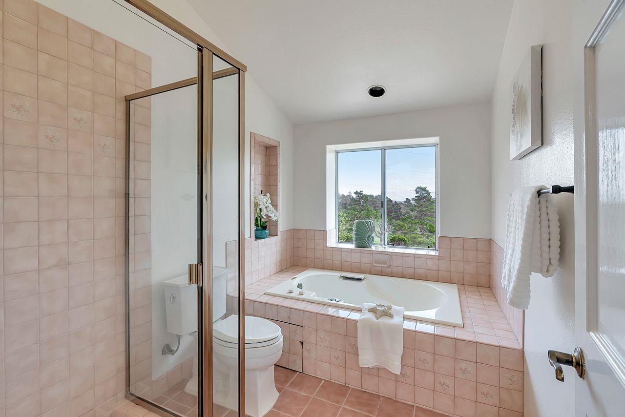 Detail Gallery Image 18 of 28 For 24791 Handley Dr, Carmel,  CA 93923 - 3 Beds | 2/1 Baths