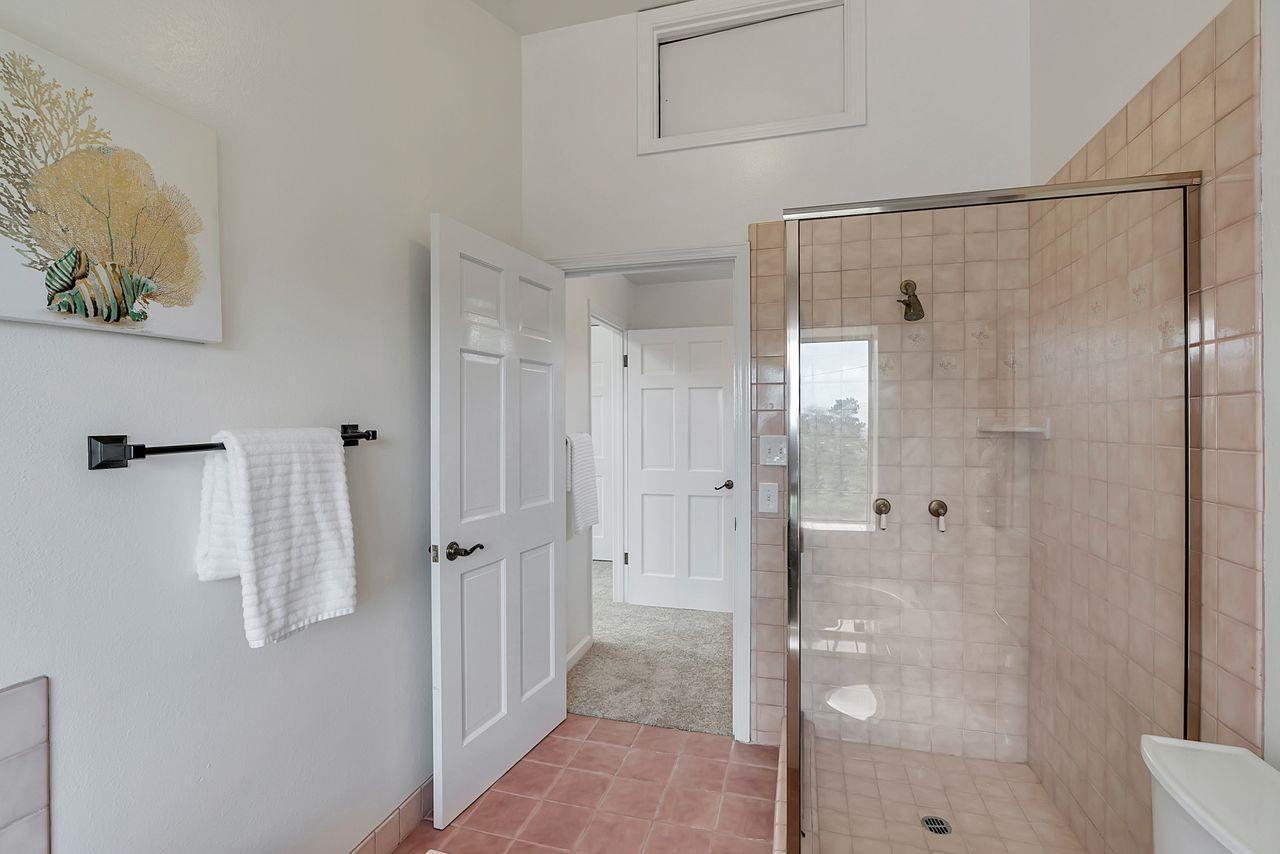 Detail Gallery Image 19 of 28 For 24791 Handley Dr, Carmel,  CA 93923 - 3 Beds | 2/1 Baths