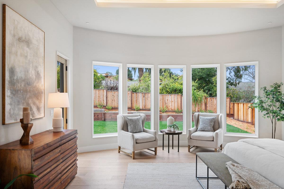 Detail Gallery Image 51 of 94 For 4228 Manuela Ave, Palo Alto,  CA 94306 - 6 Beds | 5/1 Baths