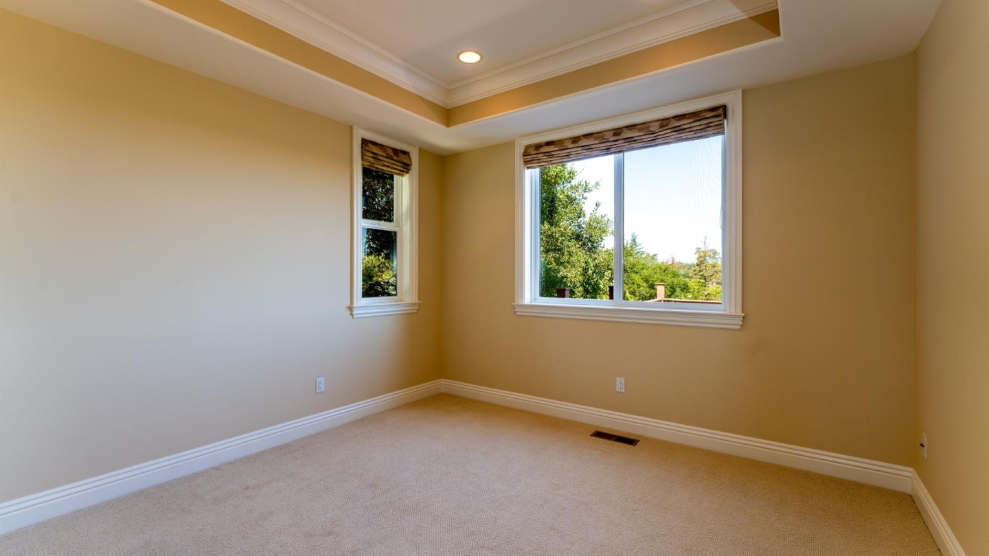 Detail Gallery Image 25 of 53 For 1551 Plateau Ave, Los Altos,  CA 94024 - 5 Beds | 5/1 Baths