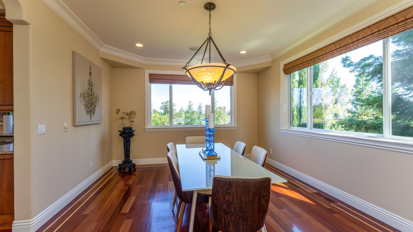 Detail Gallery Image 28 of 53 For 1551 Plateau Ave, Los Altos,  CA 94024 - 5 Beds | 5/1 Baths