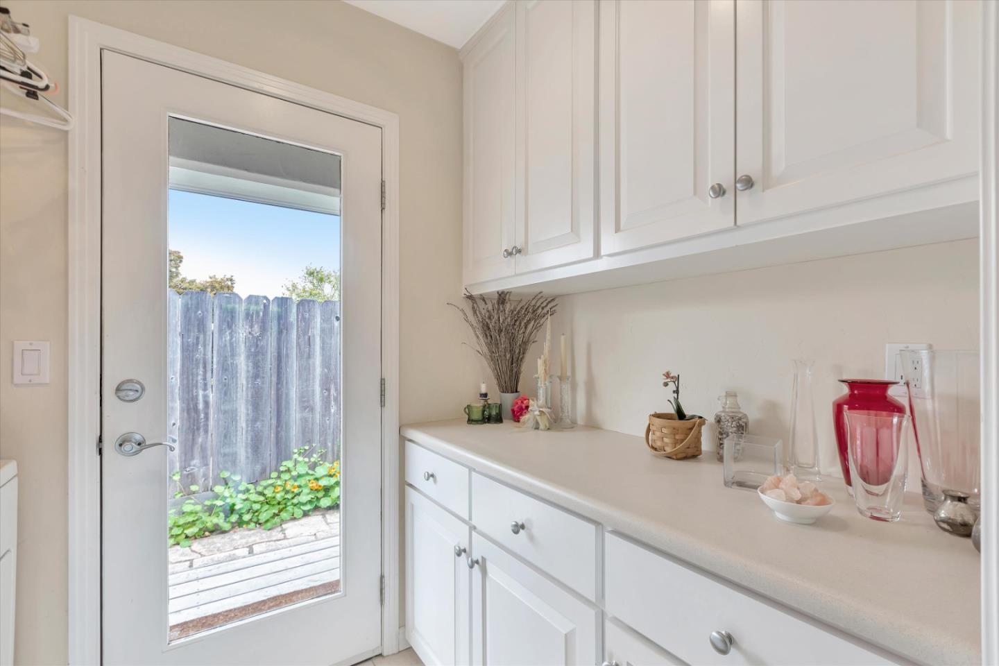 Detail Gallery Image 23 of 25 For 4210 Gladys Ave, Santa Cruz,  CA 95062 - 2 Beds | 1 Baths
