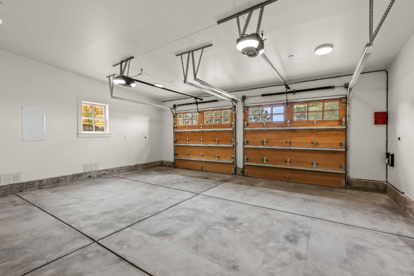 Detail Gallery Image 64 of 65 For 1835 Capistrano Way, Burlingame,  CA 94010 - 4 Beds | 4/1 Baths