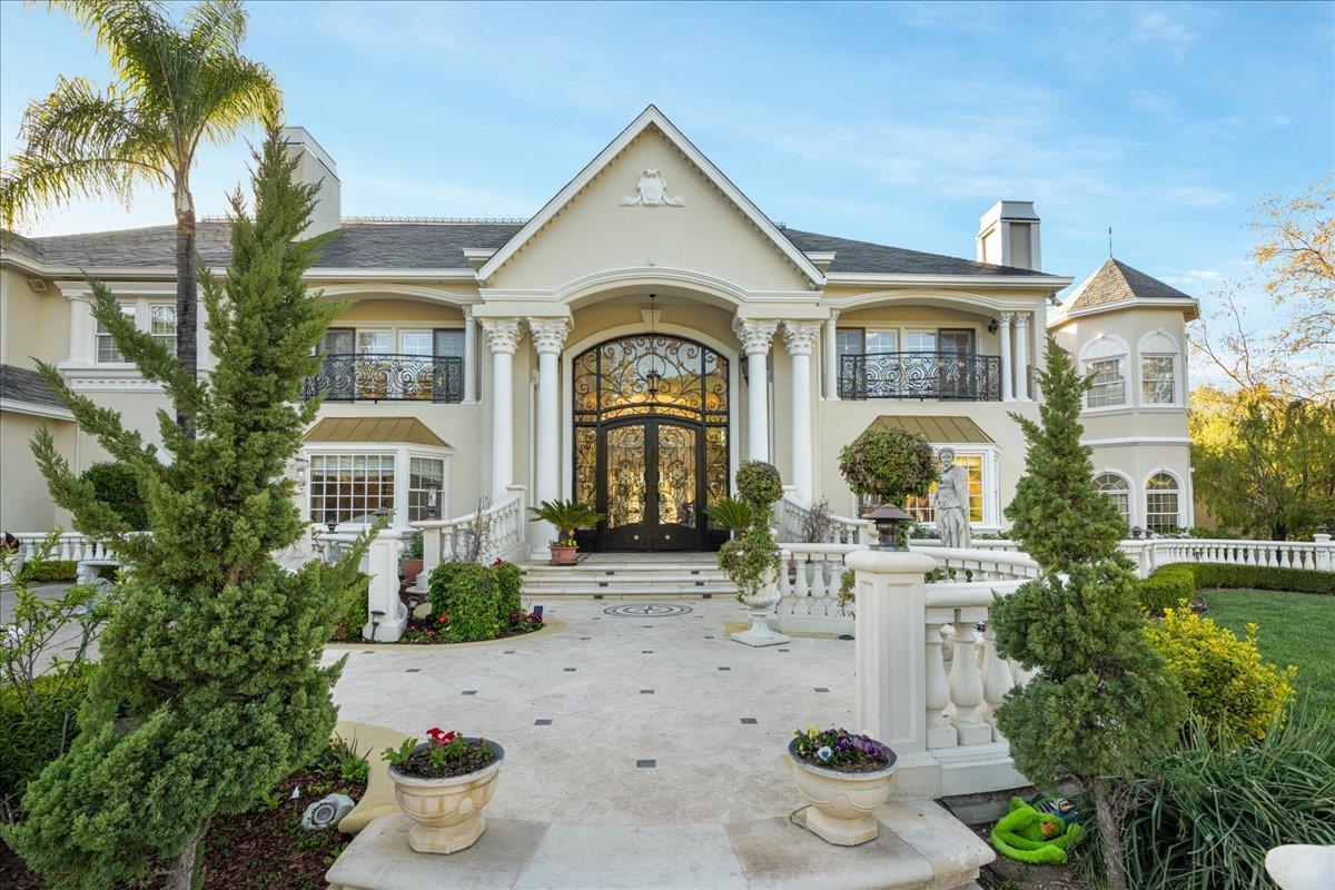 Detail Gallery Image 17 of 92 For 18911 Decatur Rd, Los Gatos,  CA 95030 - 10 Beds | 7/1 Baths