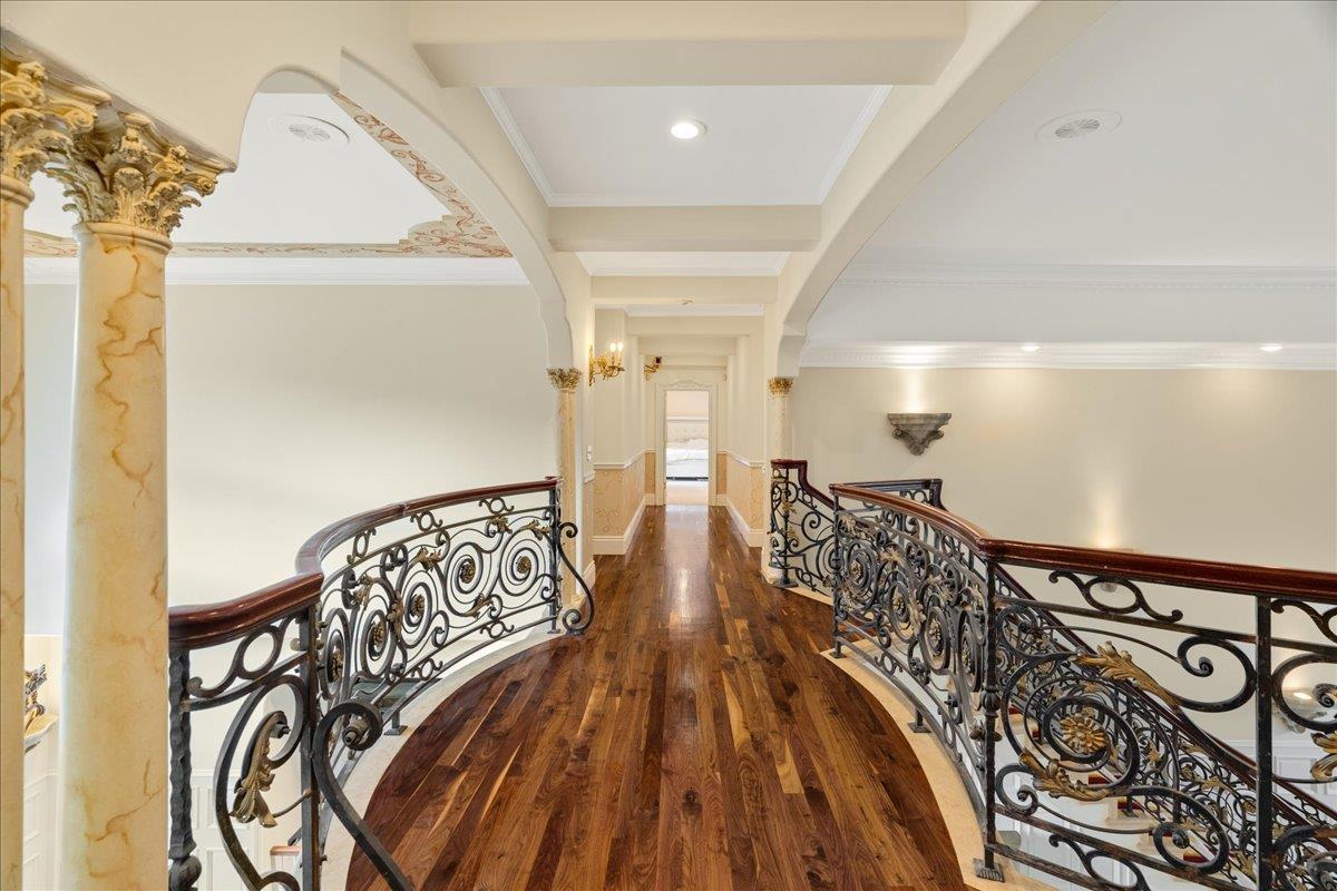 Detail Gallery Image 30 of 92 For 18911 Decatur Rd, Los Gatos,  CA 95030 - 10 Beds | 7/1 Baths