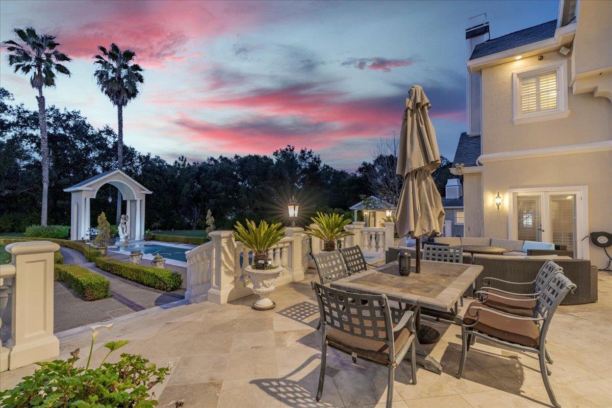 Detail Gallery Image 46 of 92 For 18911 Decatur Rd, Los Gatos,  CA 95030 - 10 Beds | 7/1 Baths