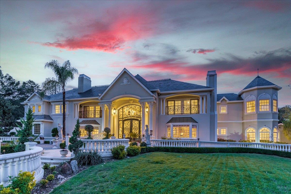 Detail Gallery Image 9 of 92 For 18911 Decatur Rd, Los Gatos,  CA 95030 - 10 Beds | 7/1 Baths