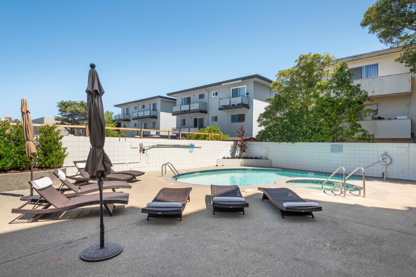 Detail Gallery Image 24 of 26 For 110 Park Rd #509,  Burlingame,  CA 94010 - 2 Beds | 2/1 Baths