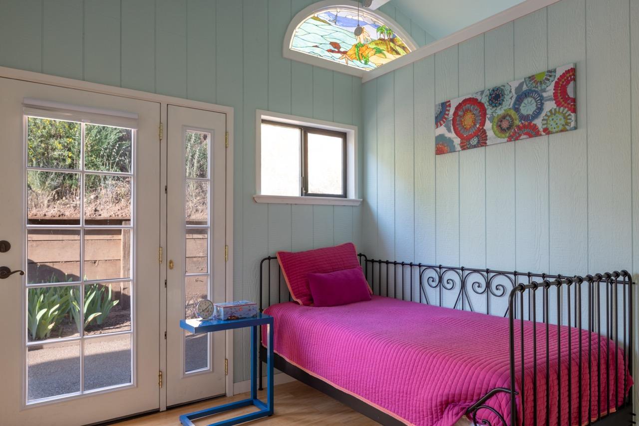 Detail Gallery Image 22 of 39 For 471 Laureles Grade Rd, Carmel Valley,  CA 93924 - 3 Beds | 3 Baths
