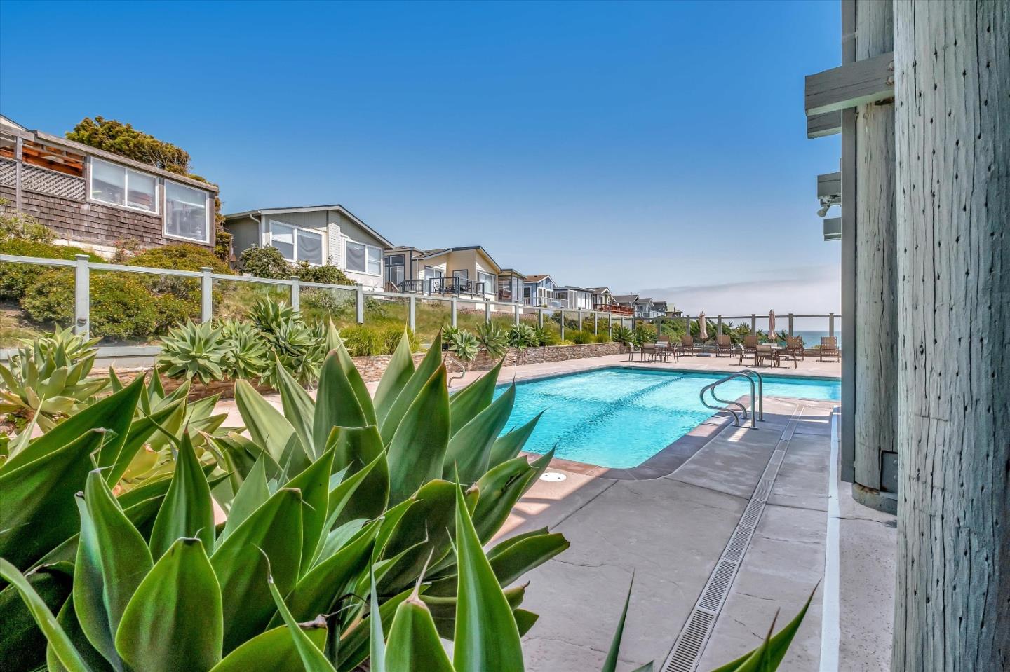 Detail Gallery Image 42 of 52 For 2395 Delaware Ave #6,  Santa Cruz,  CA 95060 - 3 Beds | 2 Baths