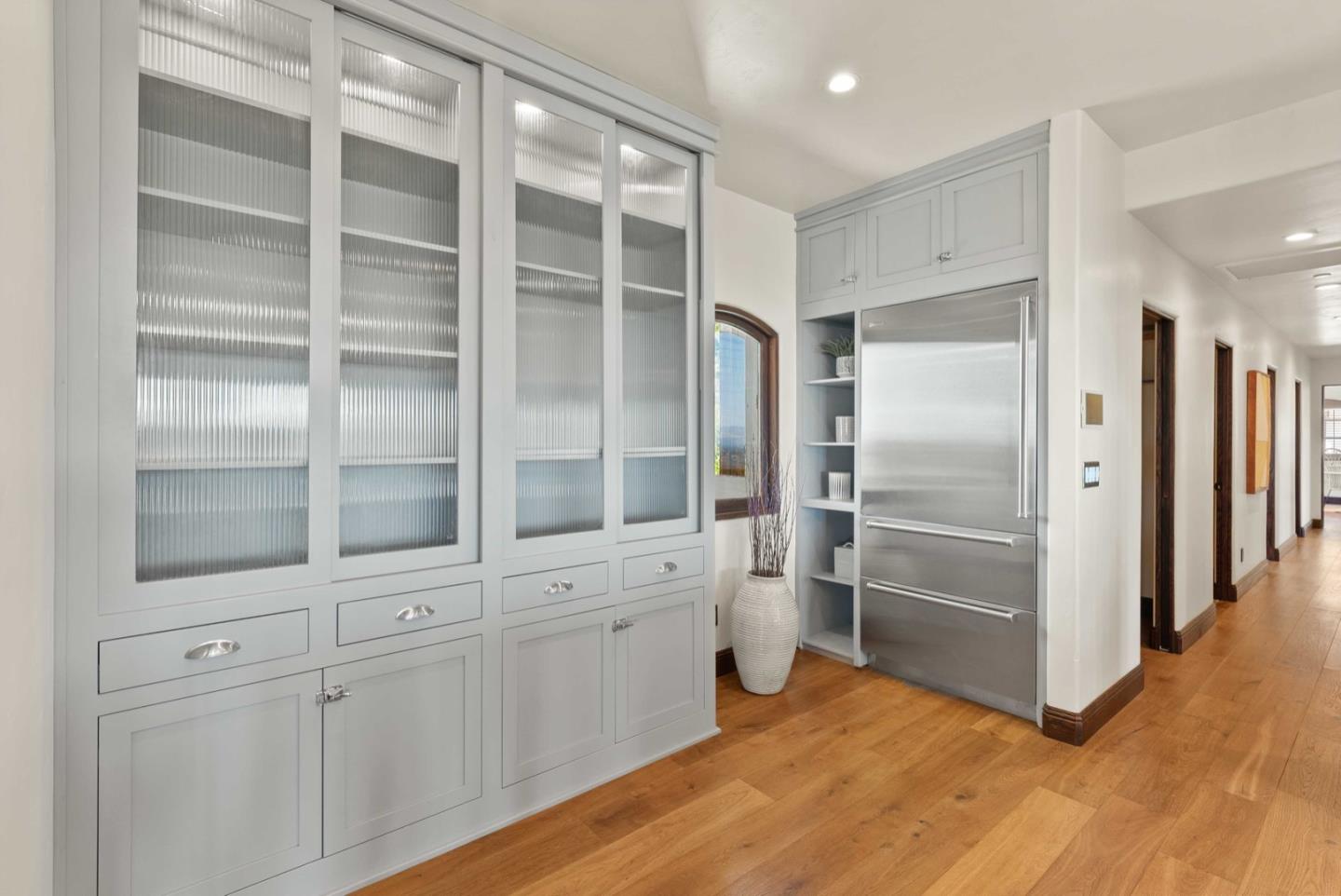 Detail Gallery Image 16 of 46 For 15431 Bohlman Rd, Saratoga,  CA 95070 - 5 Beds | 4/1 Baths