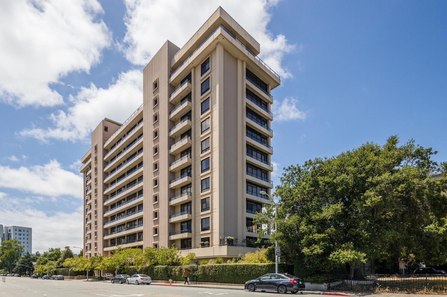 Browse active condo listings in FOSTER TOWERS