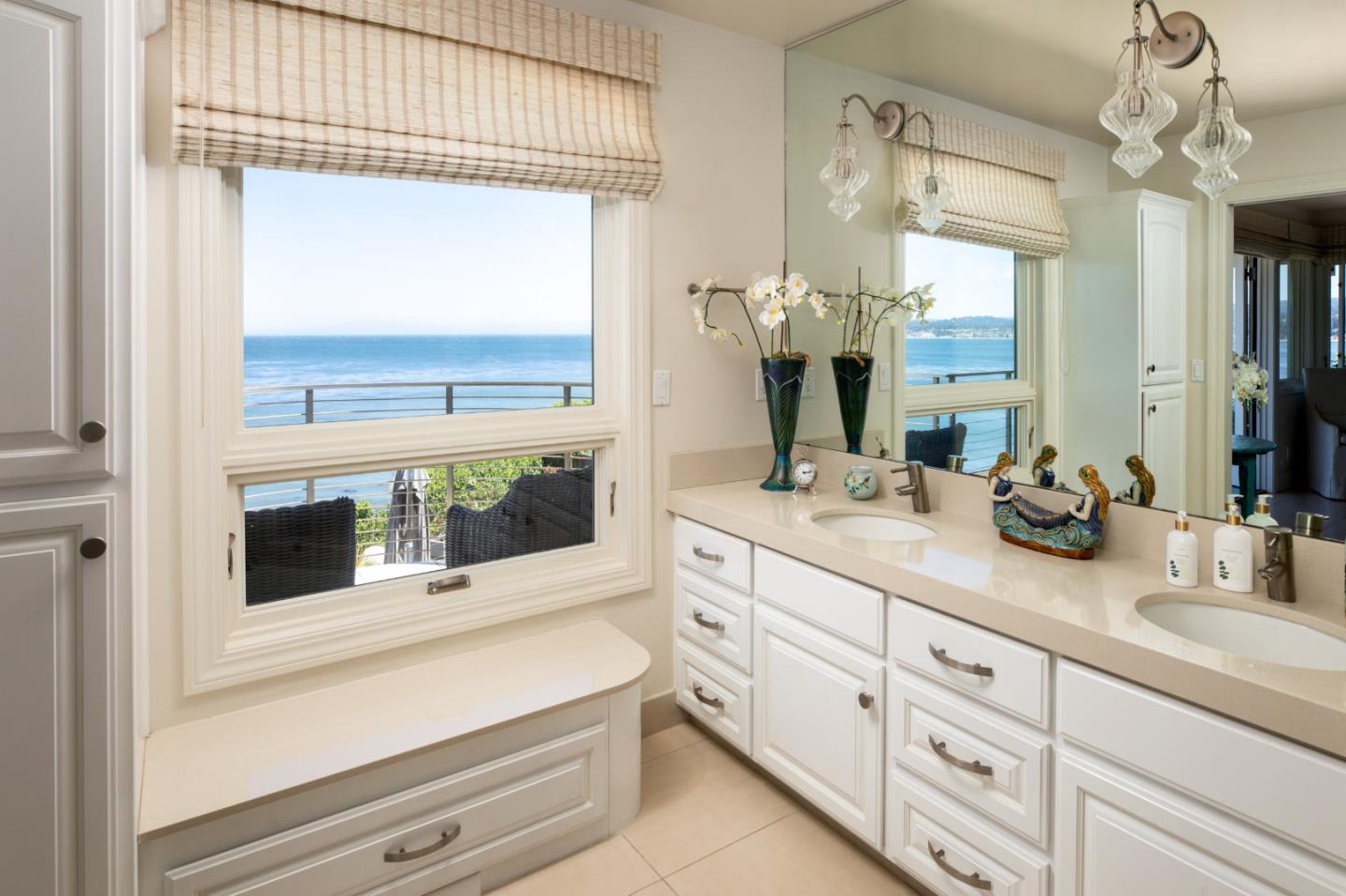 Detail Gallery Image 20 of 33 For 4440 Opal Cliff Dr, Santa Cruz,  CA 95062 - 3 Beds | 2/1 Baths