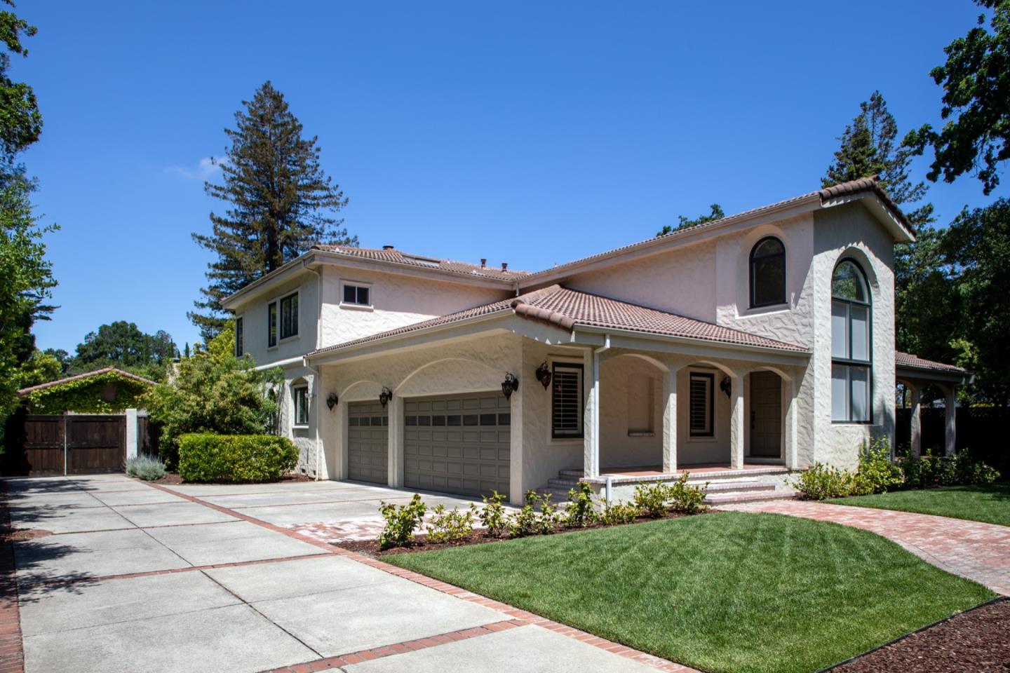 Detail Gallery Image 1 of 1 For 559 Placitas Ave, Menlo Park,  CA 94025 - 7 Beds | 5/1 Baths