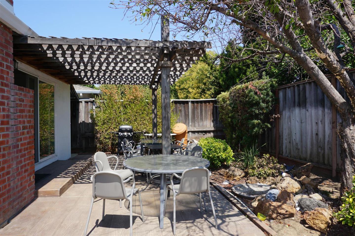 Detail Gallery Image 40 of 43 For 580 Shadow Glen, San Jose,  CA 95129 - – Beds | – Baths