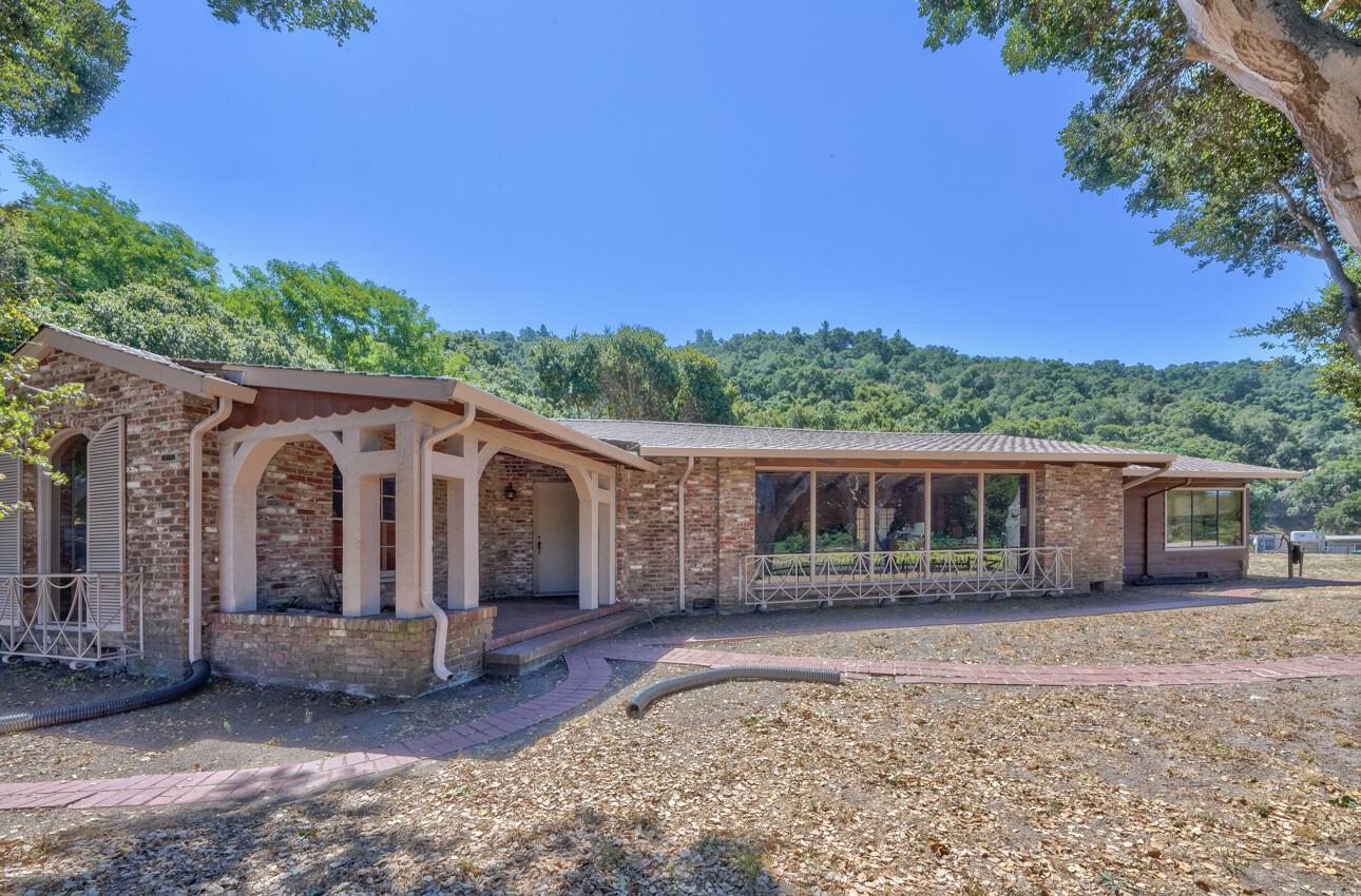 109 Old Stage Rd, Salinas, CA 93908 3 Beds 3 Baths (Contingent