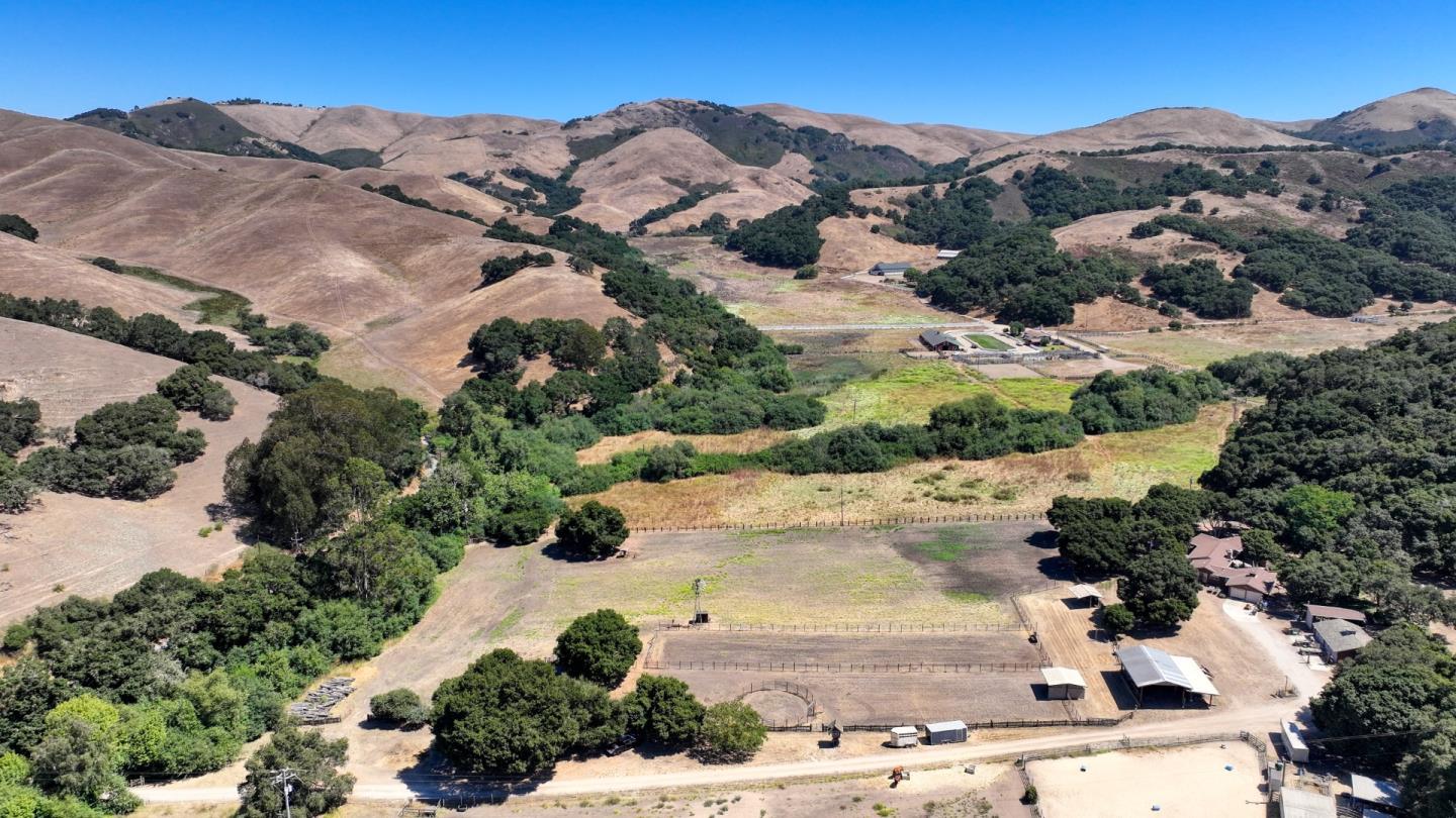 109 Old Stage Rd, Salinas, CA 93908 3 Beds 3 Baths (Contingent