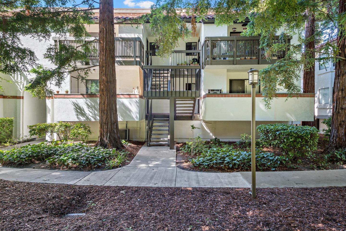 Detail Gallery Image 1 of 1 For 707 San Conrado Ter #6,  Sunnyvale,  CA 94085 - 2 Beds | 2 Baths