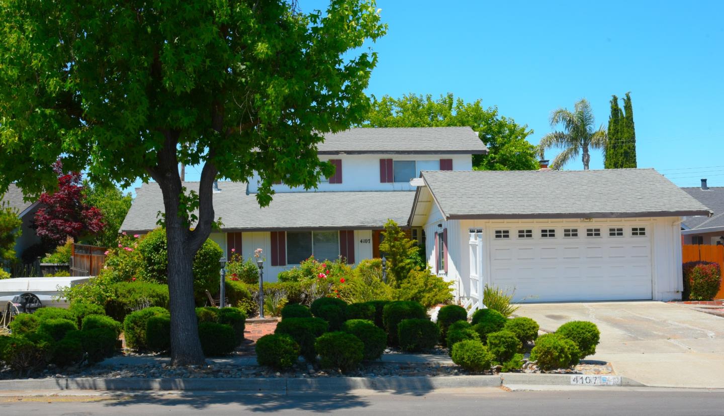 Detail Gallery Image 1 of 1 For 4107 Partridge Dr, San Jose,  CA 95121 - 4 Beds | 3 Baths